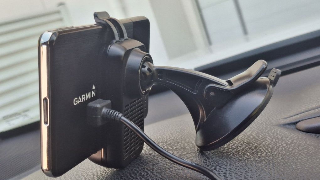 Навигатор Garmin