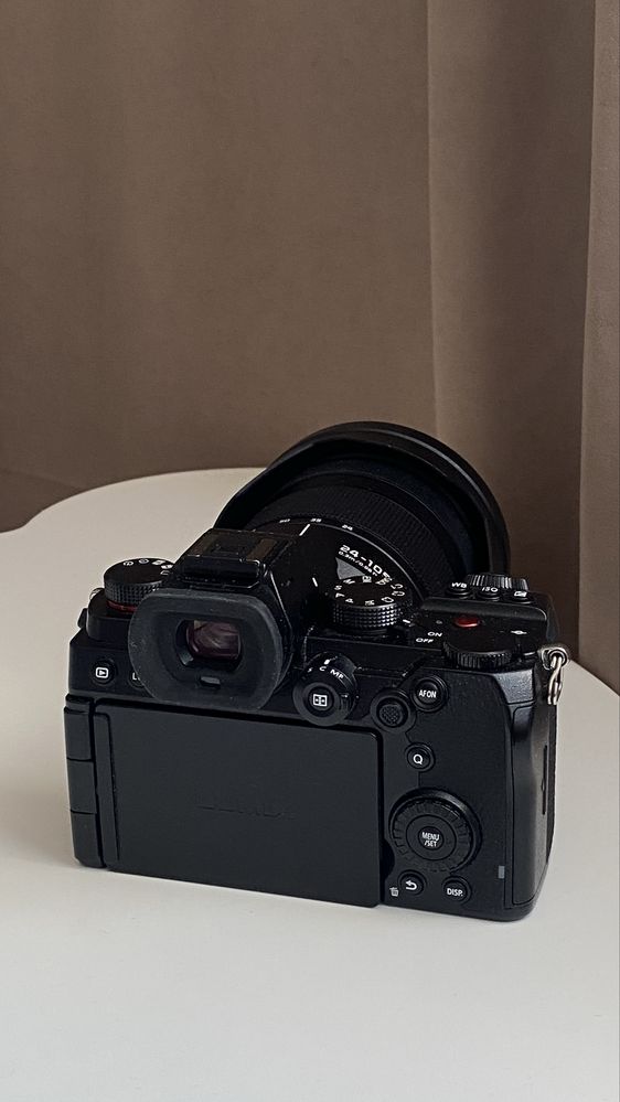 Panasonic S5 + Panasonic S 24-105 F/4 OIS Macro есть ОБМЕН