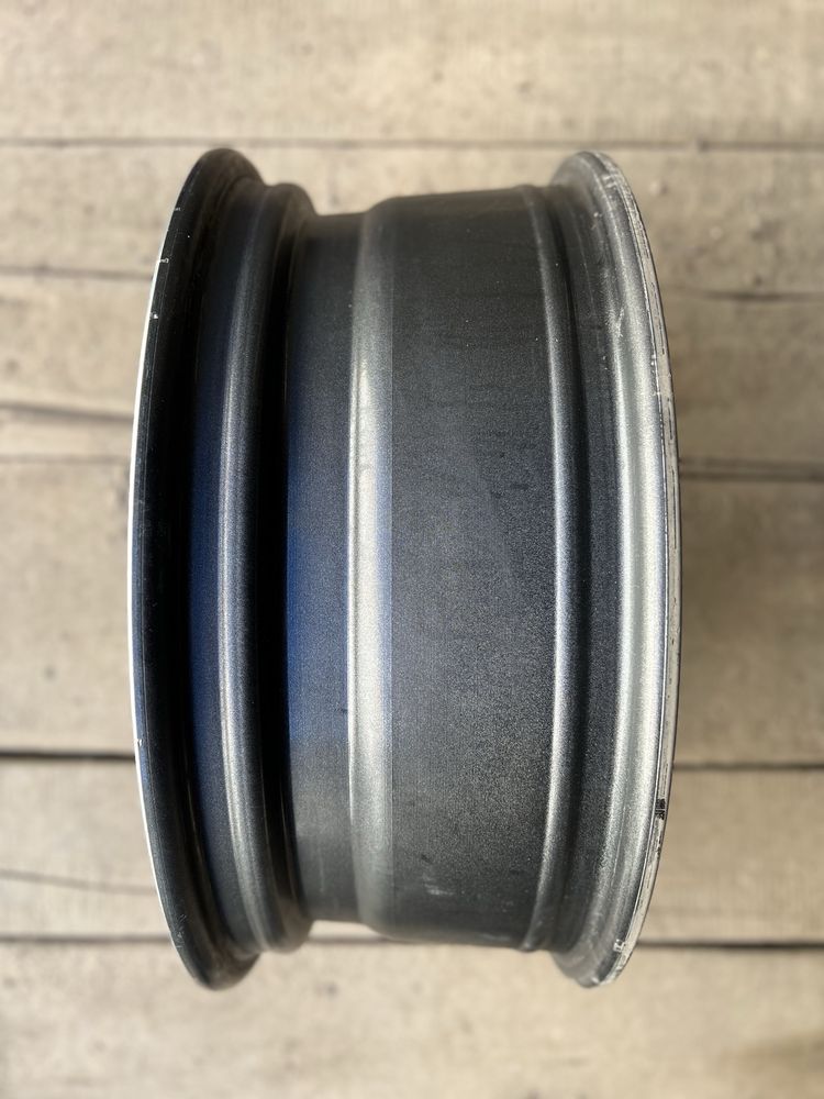 Продам диски R18 на 114,3