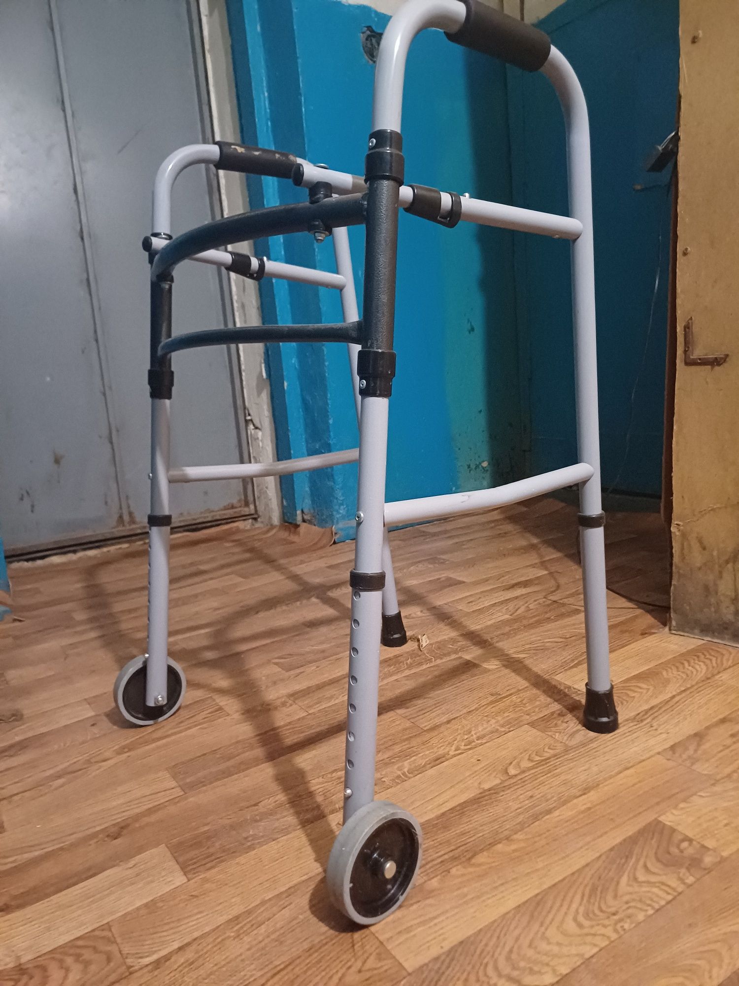 Сатылады бағасы 15 мың