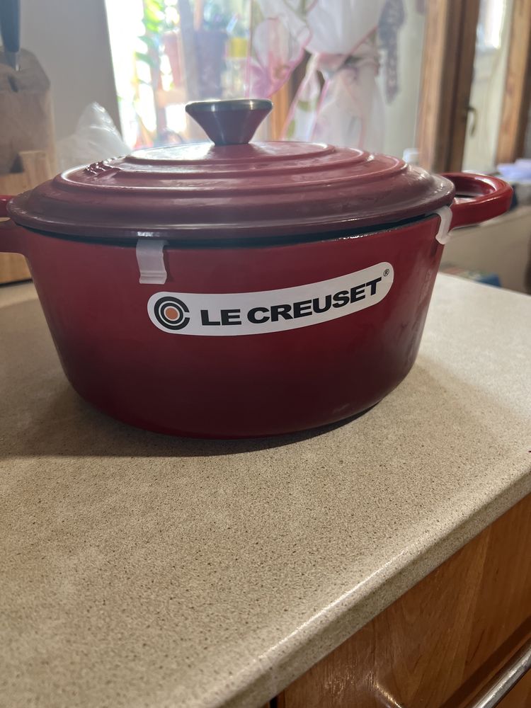 Продам кастрюли Le Creuset