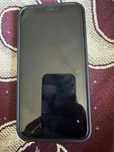 Продам iPhone 11  в хорошом состоение
