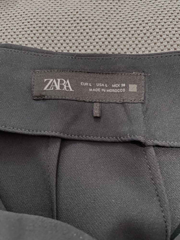 Юбка ZARA, НОВАЯ, размер L