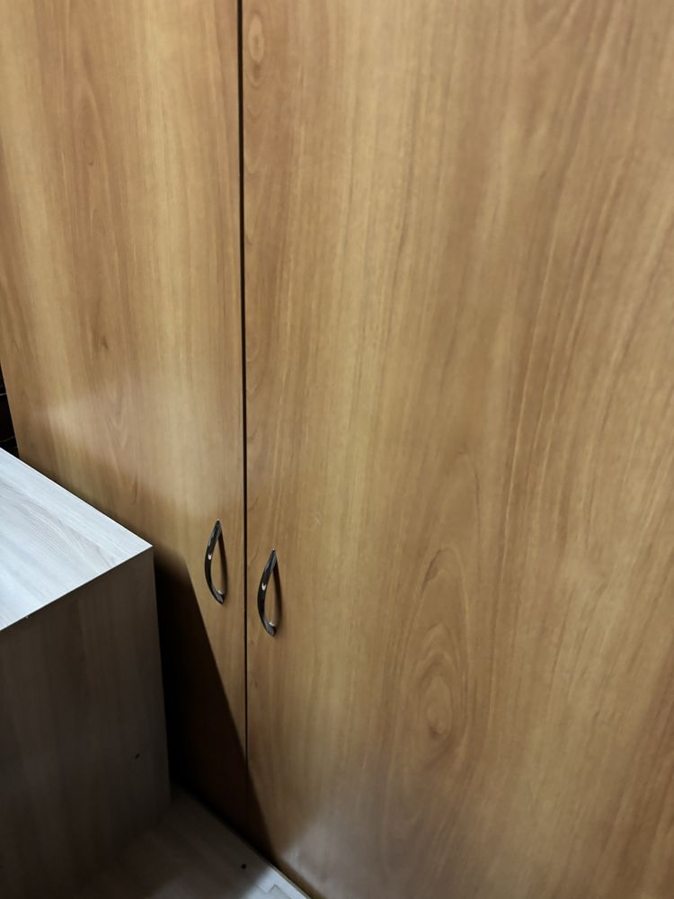Продам шкаф в отличном состоянии