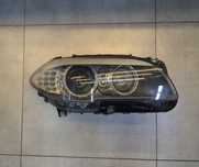 Правая фара BMW F10 ксенон, адаптив