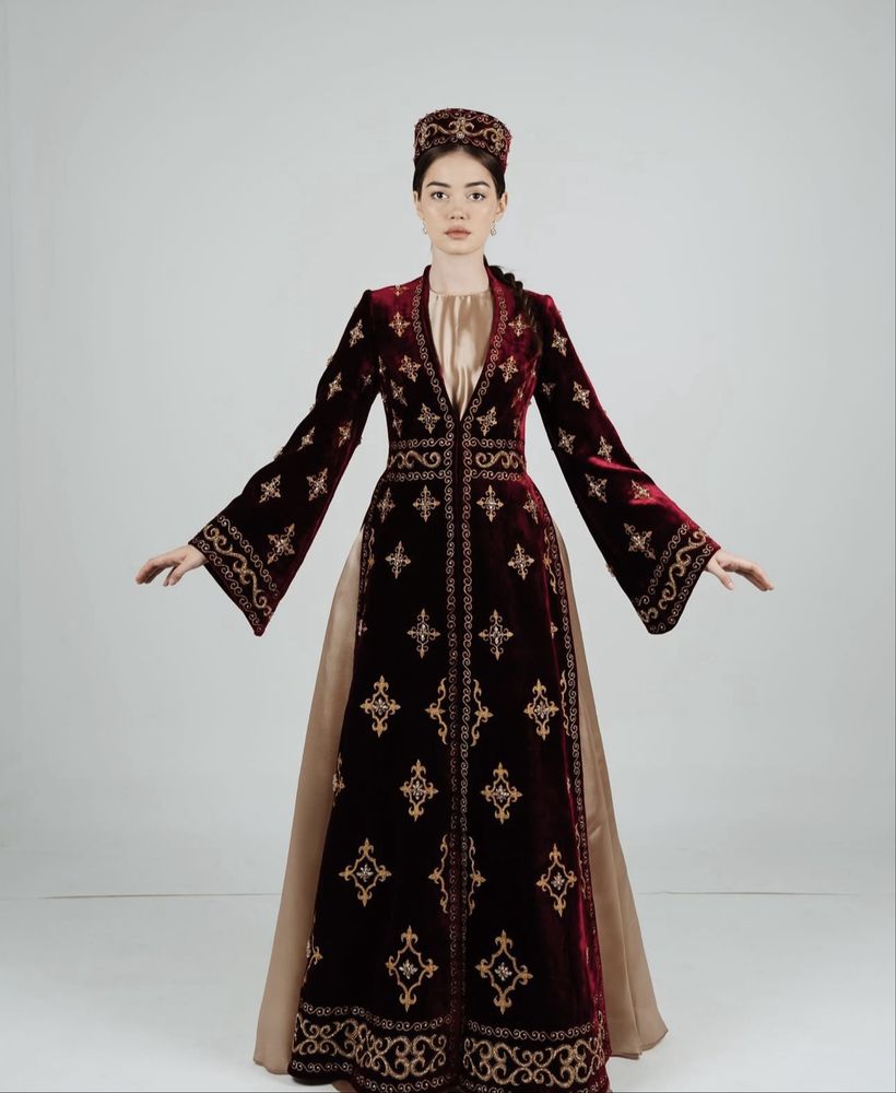 Кажекей и бешпент Medina Saktaganova