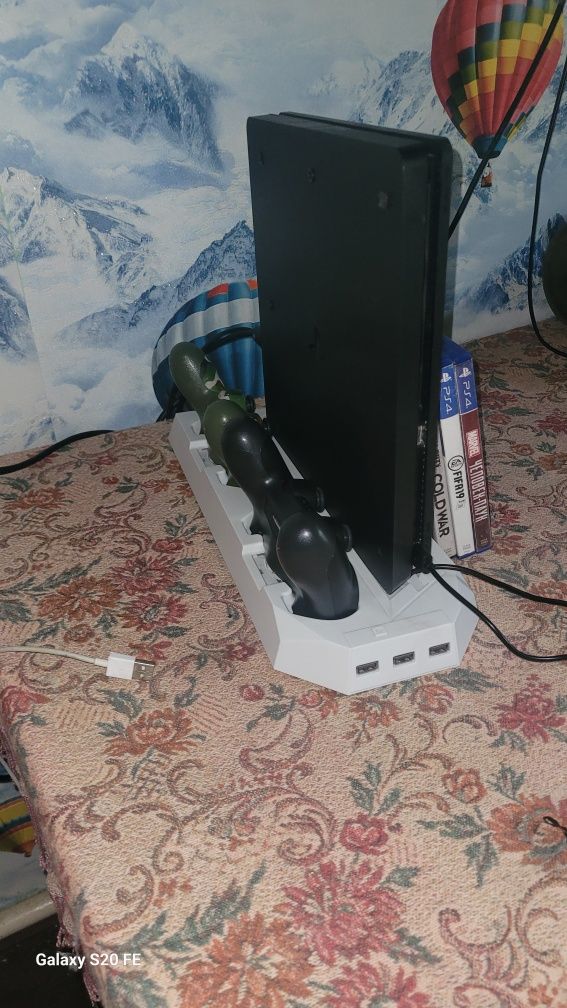 Пс4 слим 1 гб 26 хитовых игр плюс подписка месяц а там 200+игр