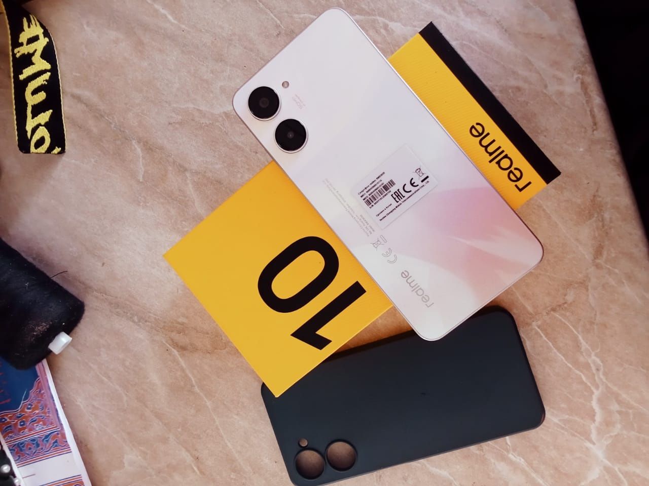 Новыи Realme 10 8/256гб процесор Helio G99  игровои телефон