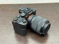 Беззеркальное Sony a7 m4 фотоаппарат с объективом