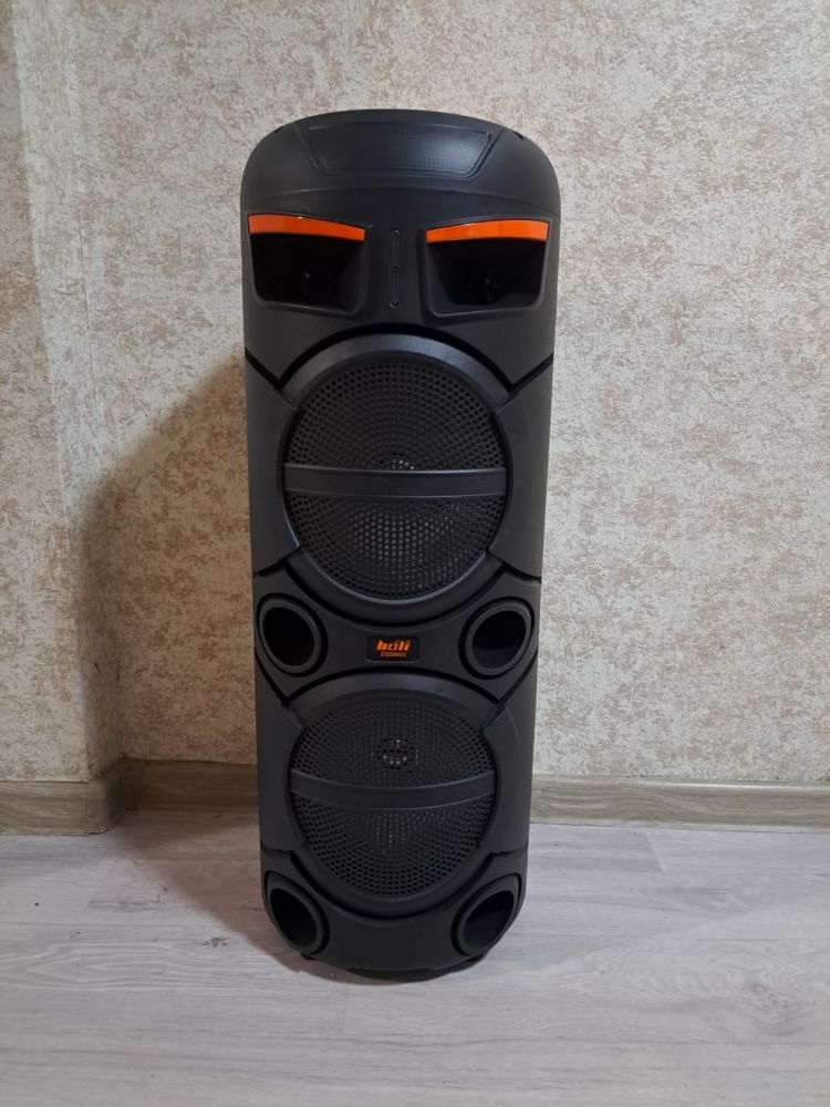 Портативная BLUETOOTH КОЛОНКА с беспроводным МИКРОФОНОМ, BULI 8805