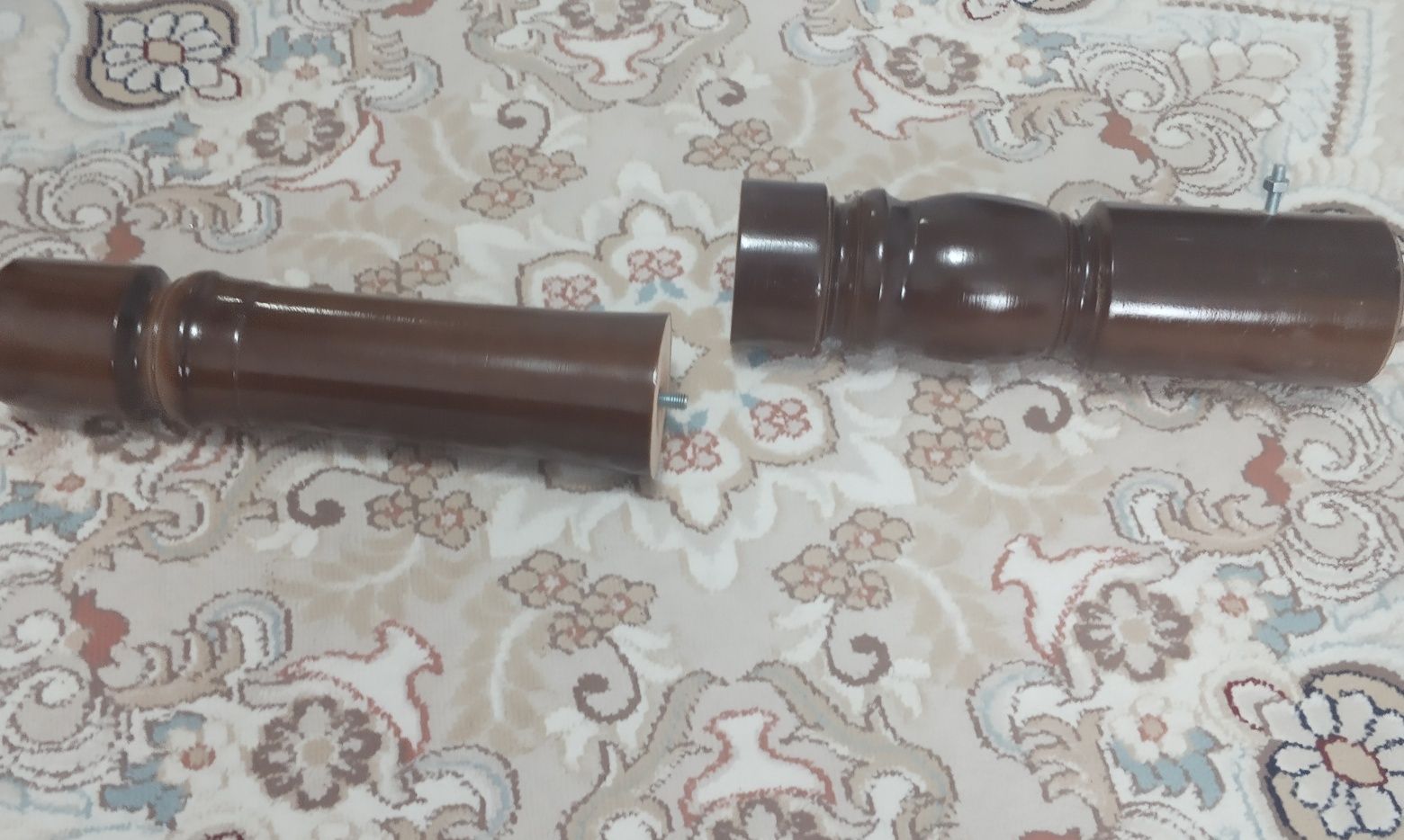 Продам стол размер 2.5 м. на 1.15м
