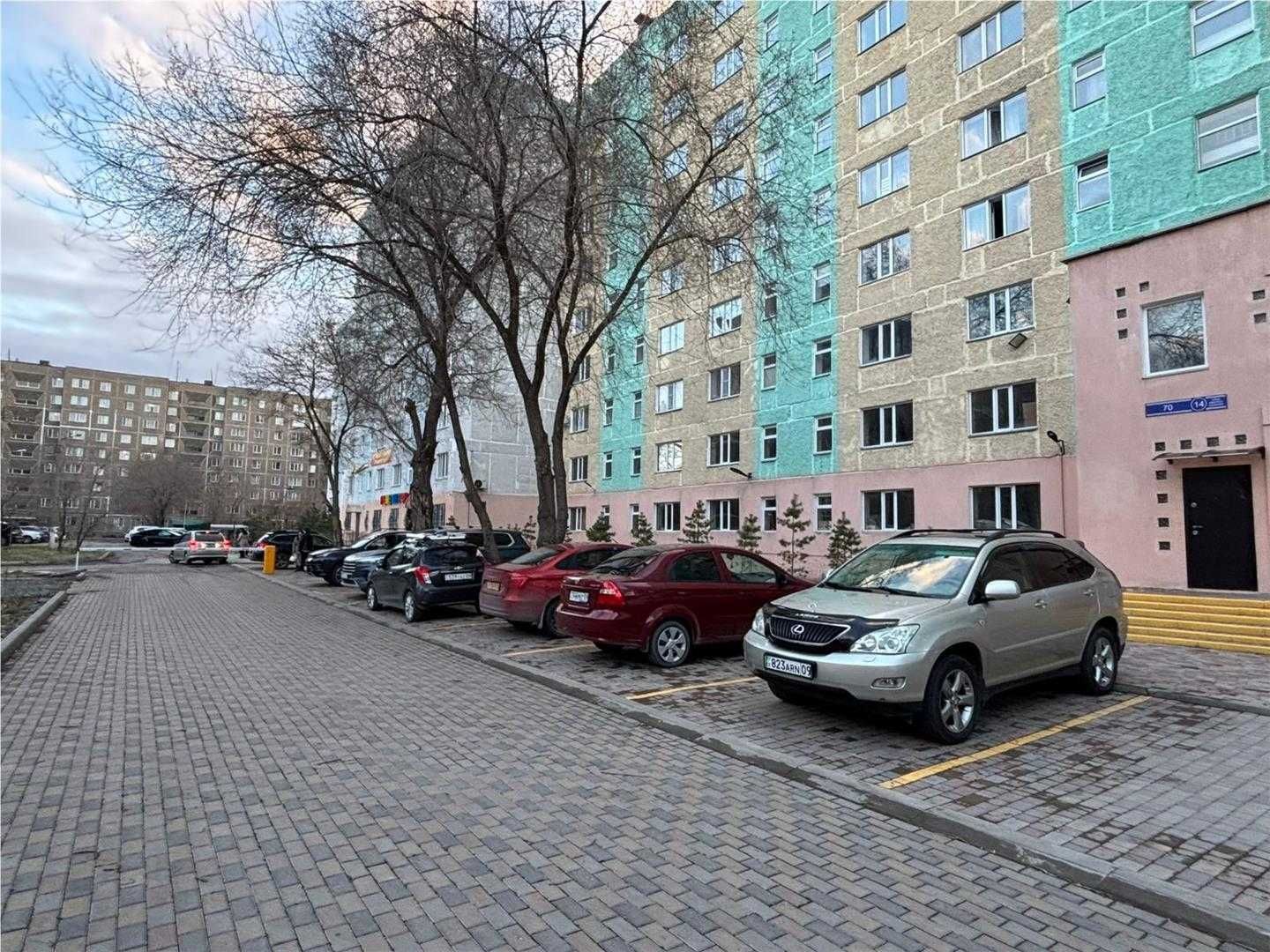 1 ком - студия на 70 кв-ле, 4 этаж/9, не угловая. ПОМОЩЬ В ИПОТЕКЕ!