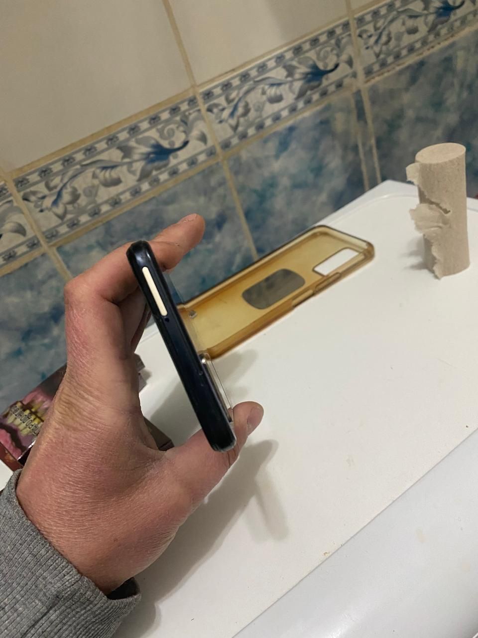 Продам VIVO Y33 4/128