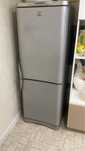 Холодильник Indesit