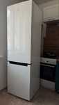 Продам холодильник Indesit, компрессор требует ремонта.
