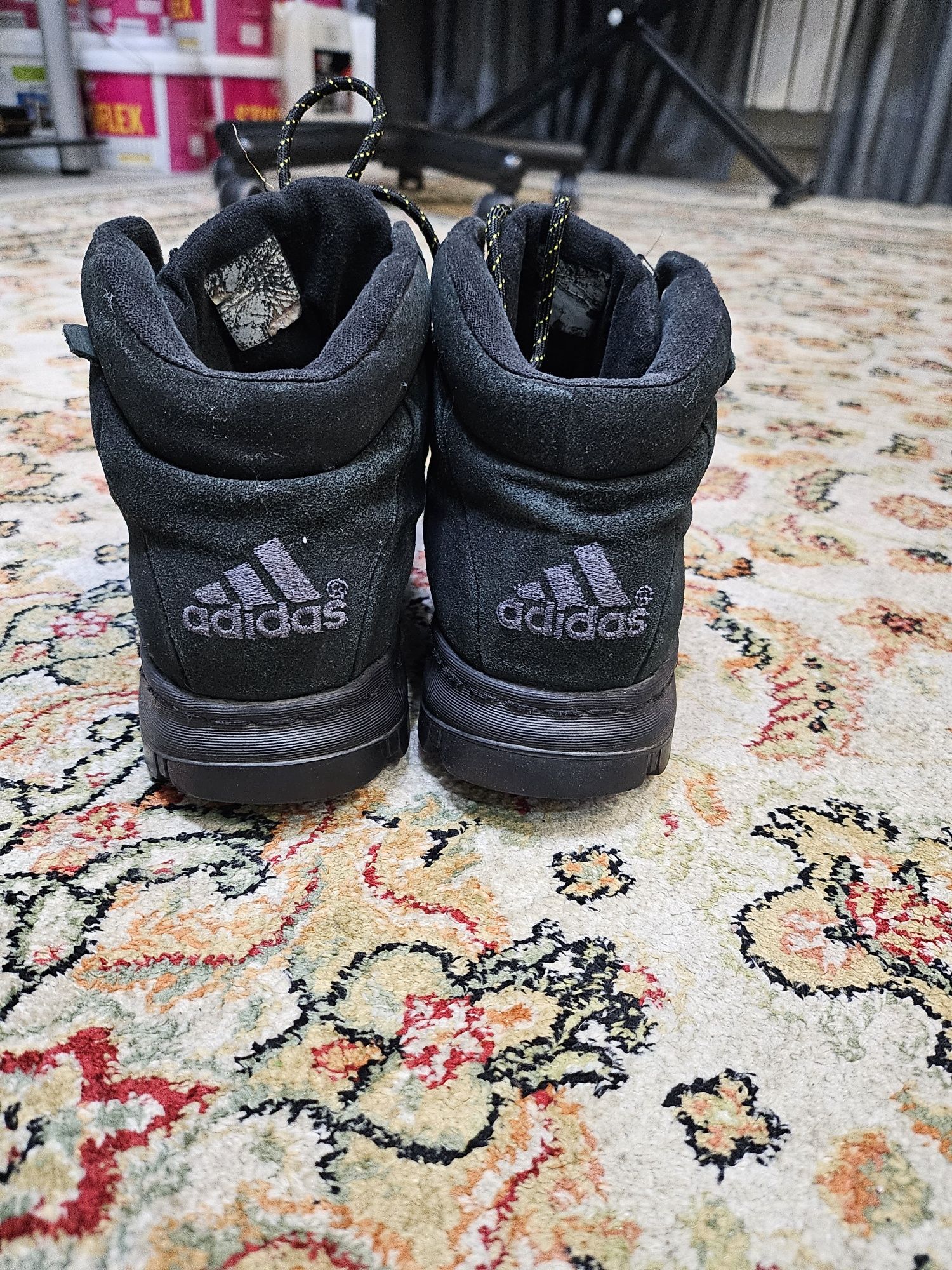 СРОЧНО РАСПРОДАЖА Зимние трекинговые походные ботинки Adidas