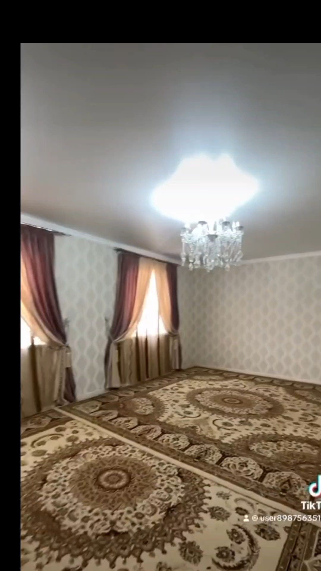 Коттедж по праспекту Тауелсиздик.