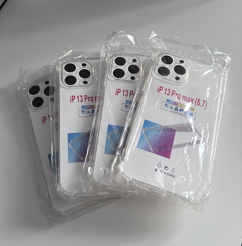 Чехол на iPhone
