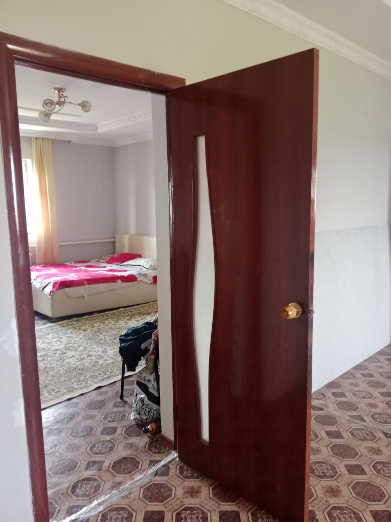 Продам Б/у двери