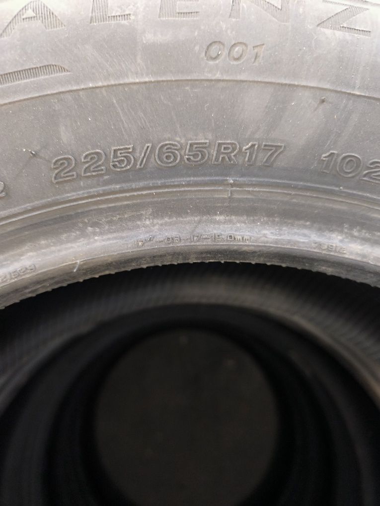 Шины R17 225/65 Bridgestone