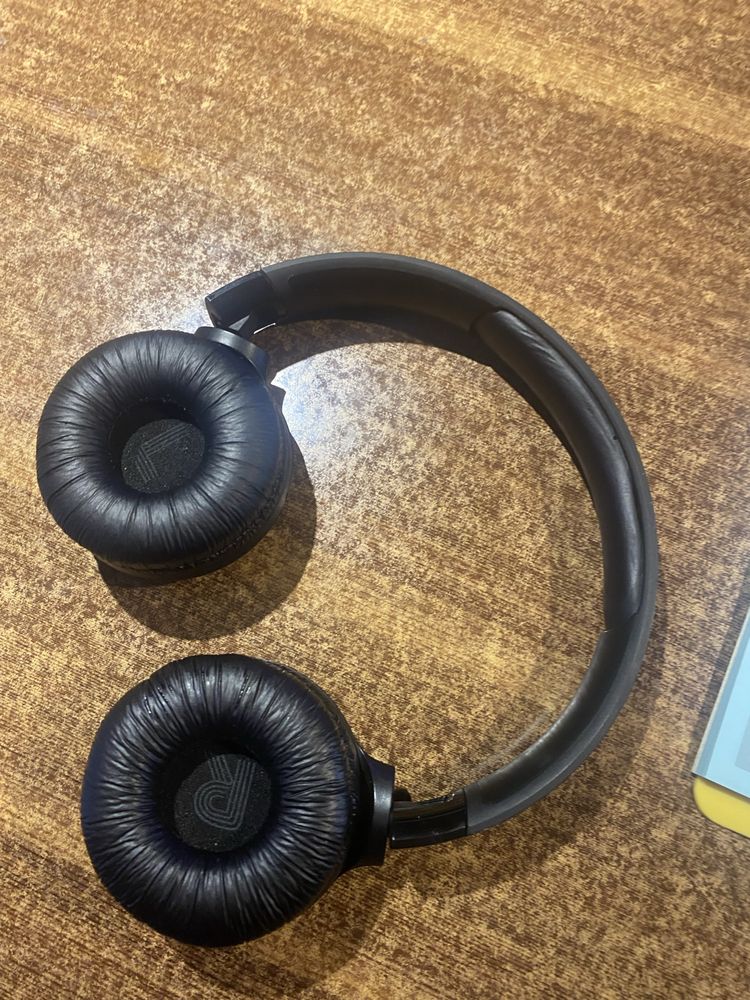 Наушники JBL Tune 520BT черный