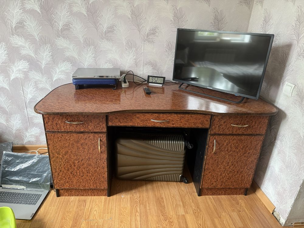 Продам комод срочно