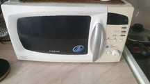 Микроволновка SAMSUNG