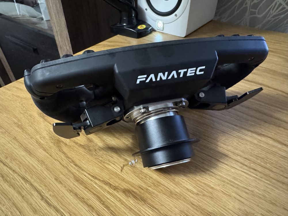 Fanatec Clubsport Formula v2.5 X руль + qr2