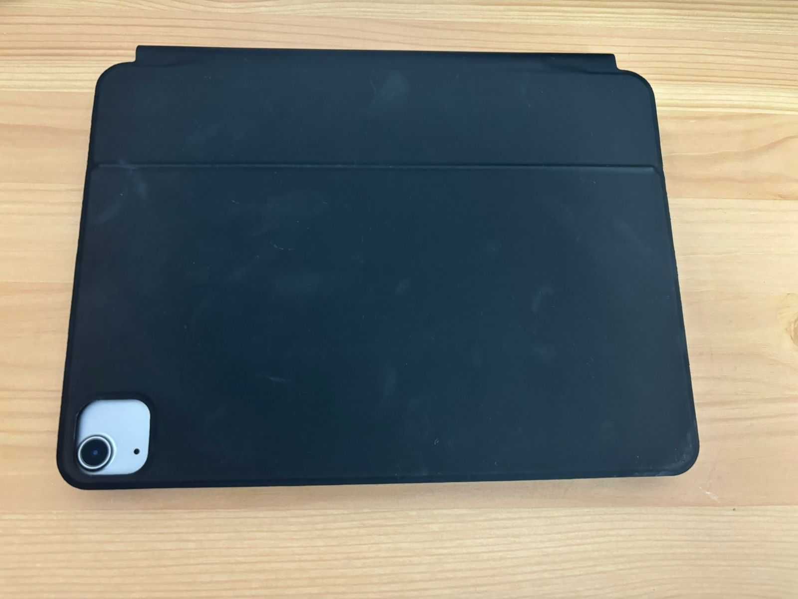 Продам iPad Air 2024 (11”, 128 ГБ) — идеальное состояние + клавиатура