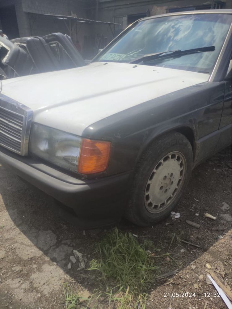 Бампер на Мерседесы 124.W140.w190.w202.w210.w211