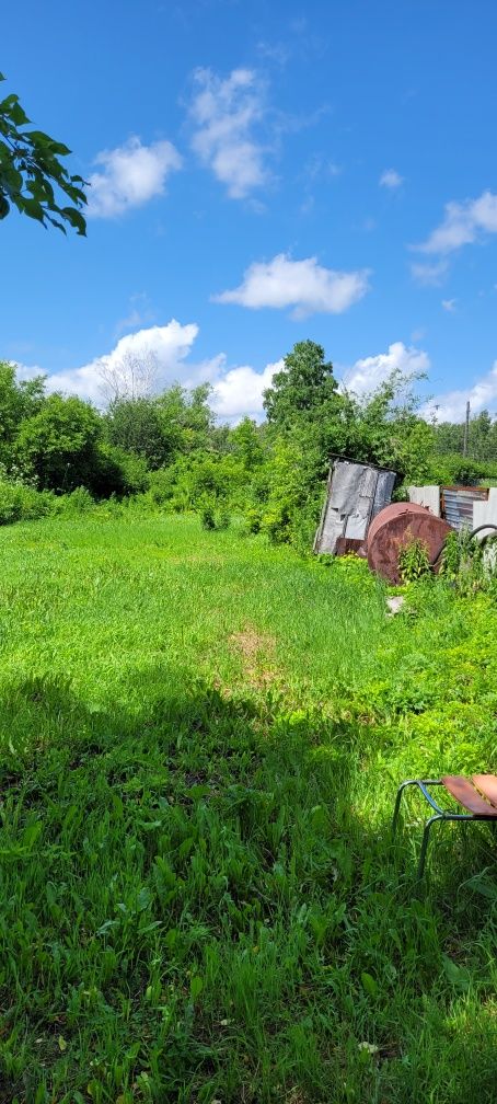 Продам дачу с домиком. Свет, вода проведены. Все насаждения