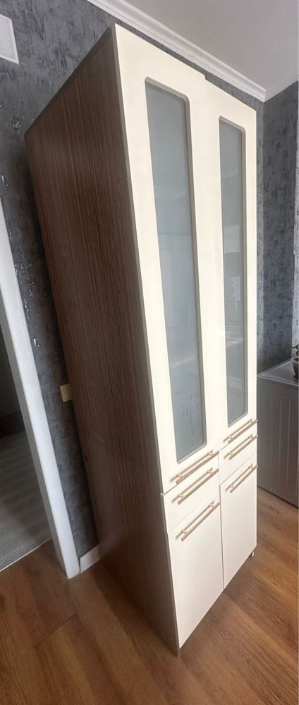 Продам шкаф кухонный