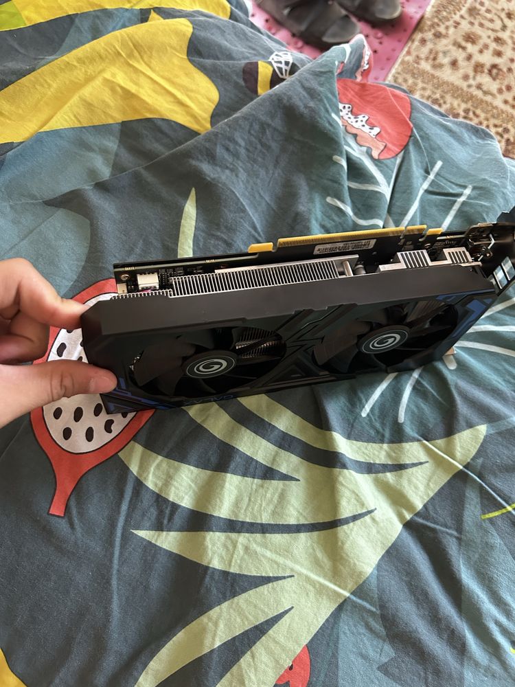 Продам видеокарту GTX 1660 Super 6GB