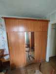 Продам спальный гарнитур