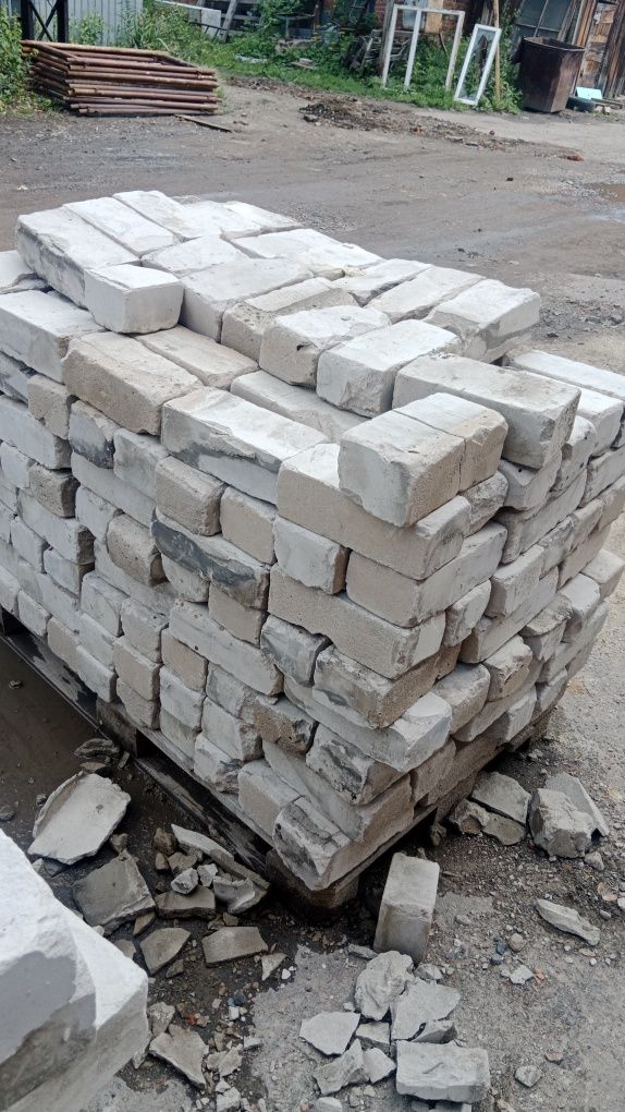 Продам белый кирпич недорого самовывоз