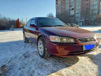 Toyota Camry 2000 года выпуска