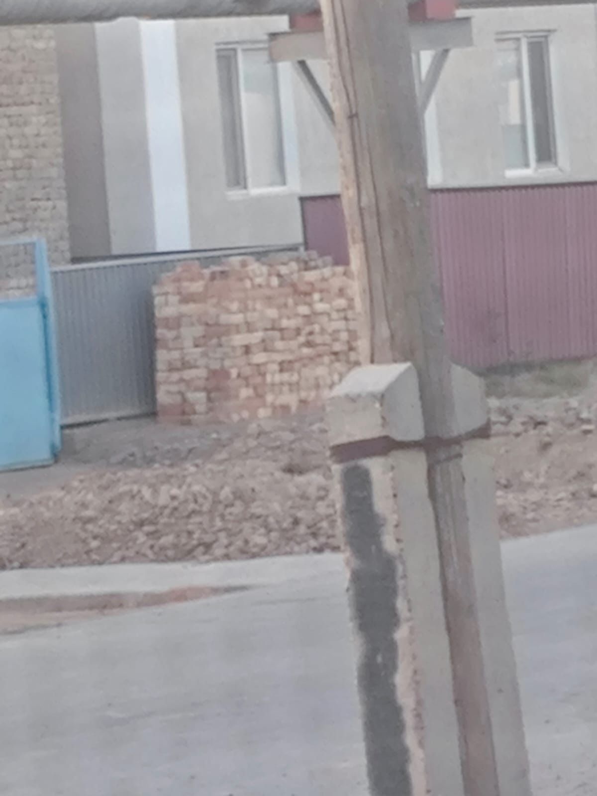 Кирпич жженый желтый