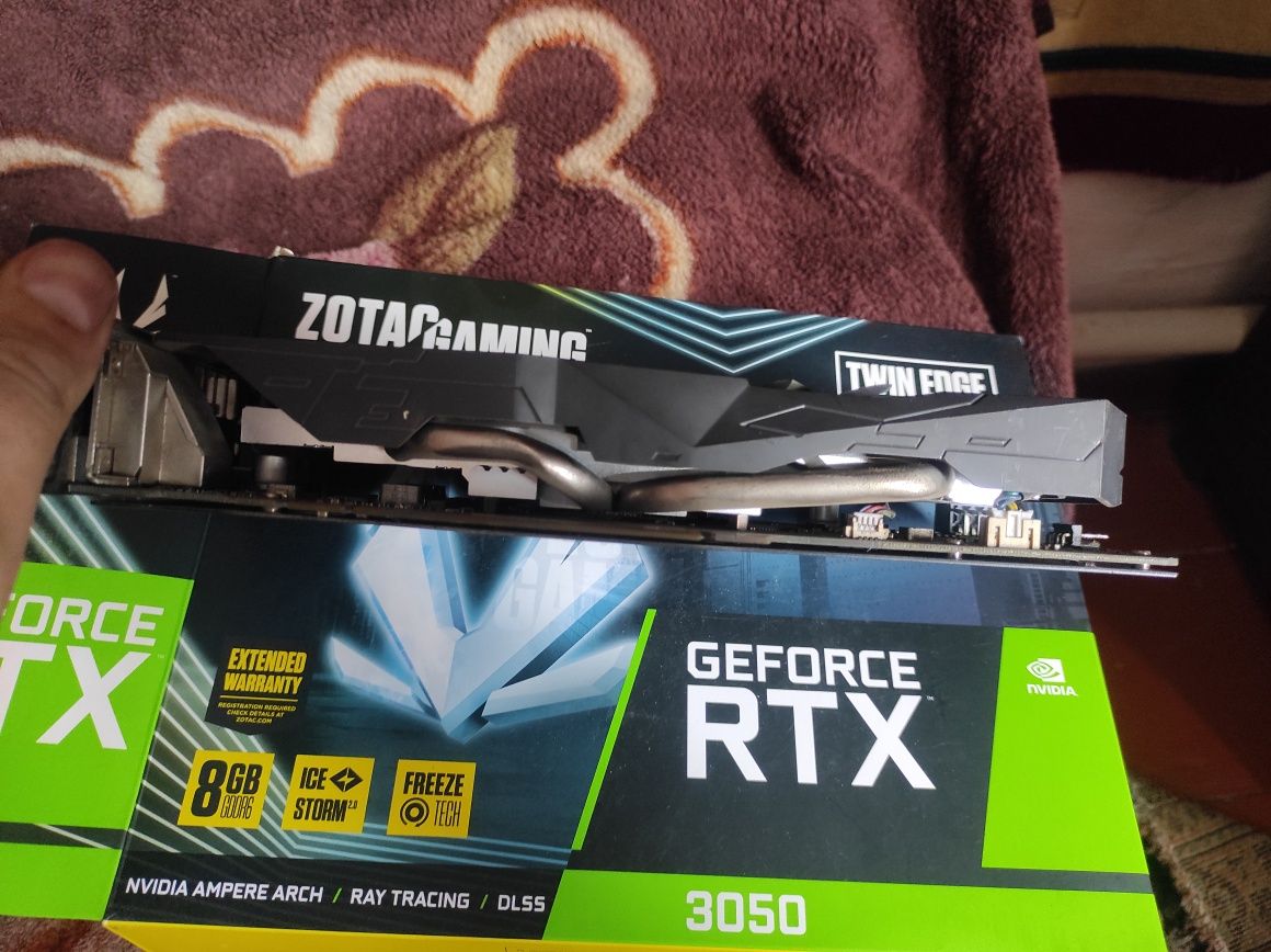 Продам видеокарту GTX1050 TI 4GB