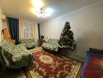 Продам - 2х ком. кв. - на 31 мкр!!