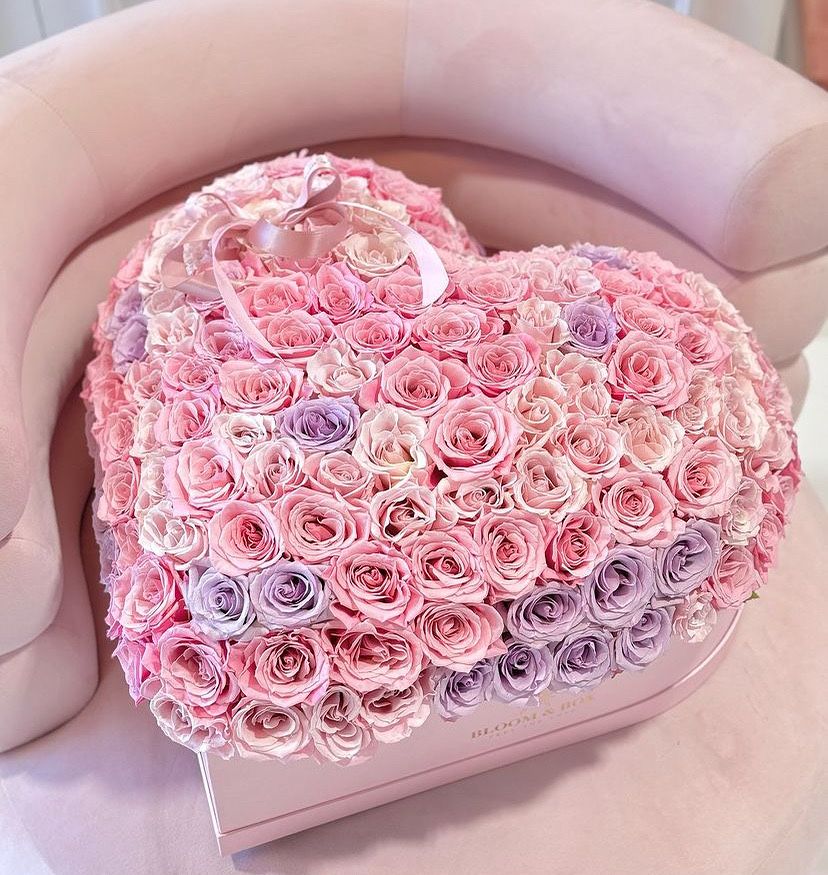Розы голландские, пионы