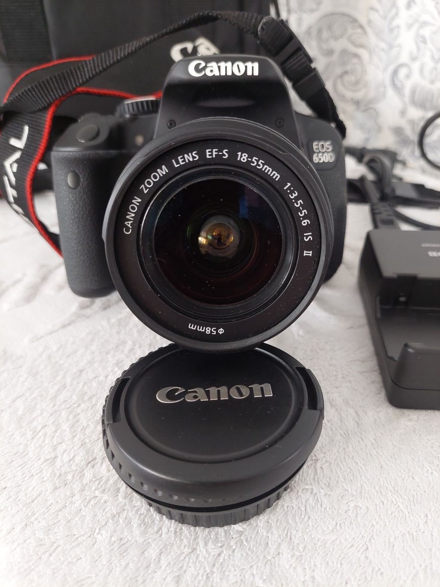 Фотоаппарат Кенон -650д