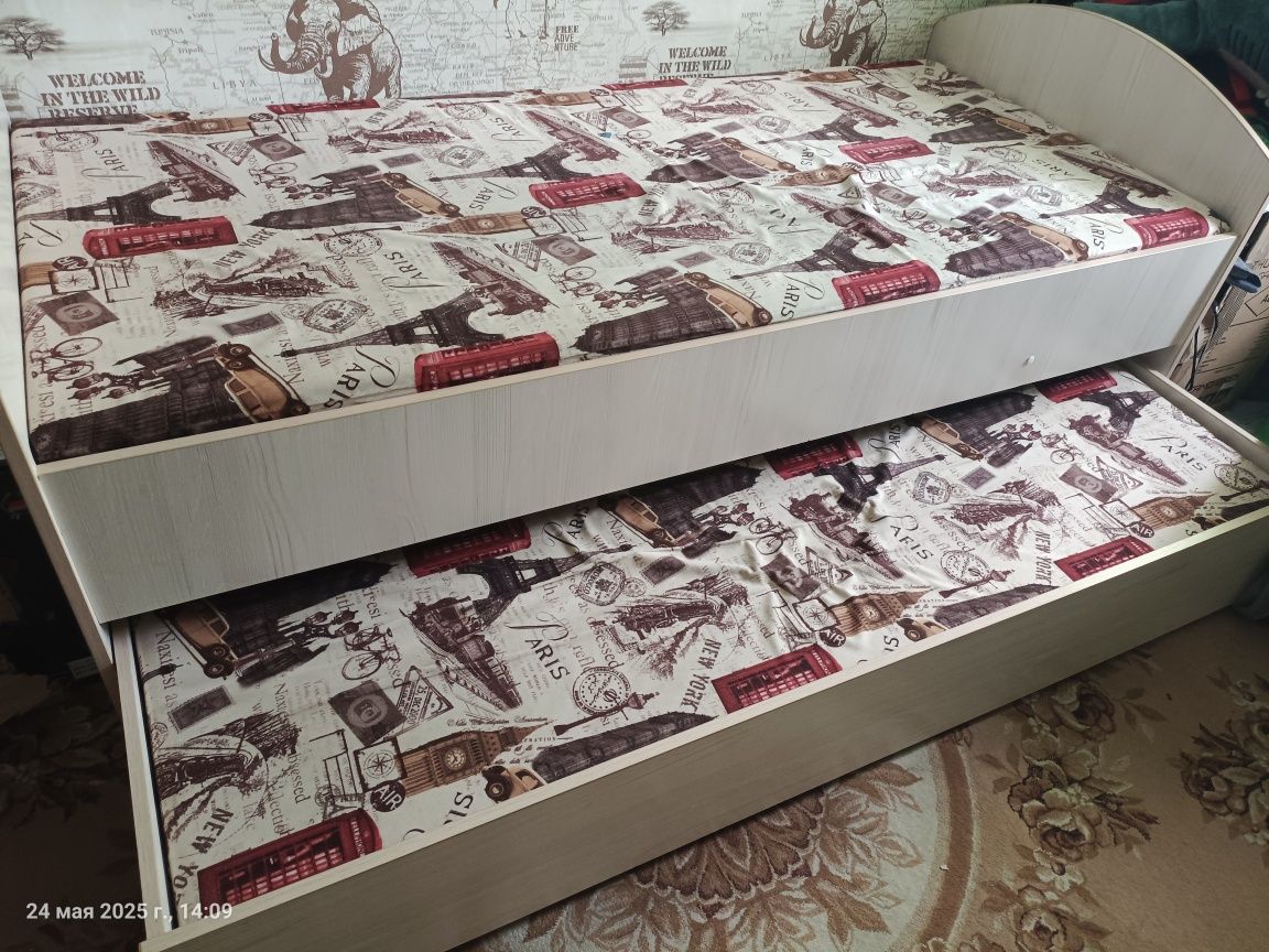 Продам кровать на два спальных места