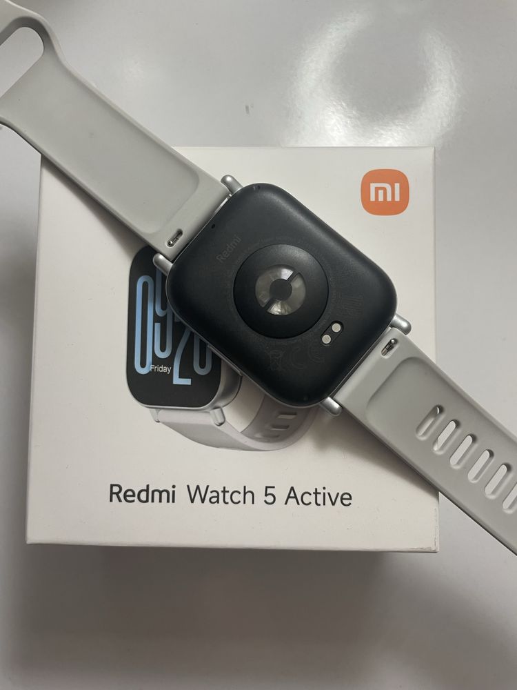 Смарт-часы Xiaomi Redmi Watch 5 Active 51 мм