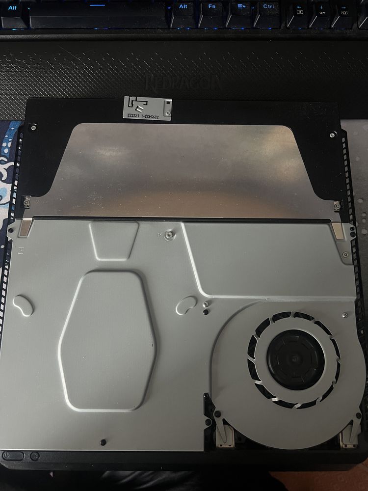 PlayStation 4 slim
