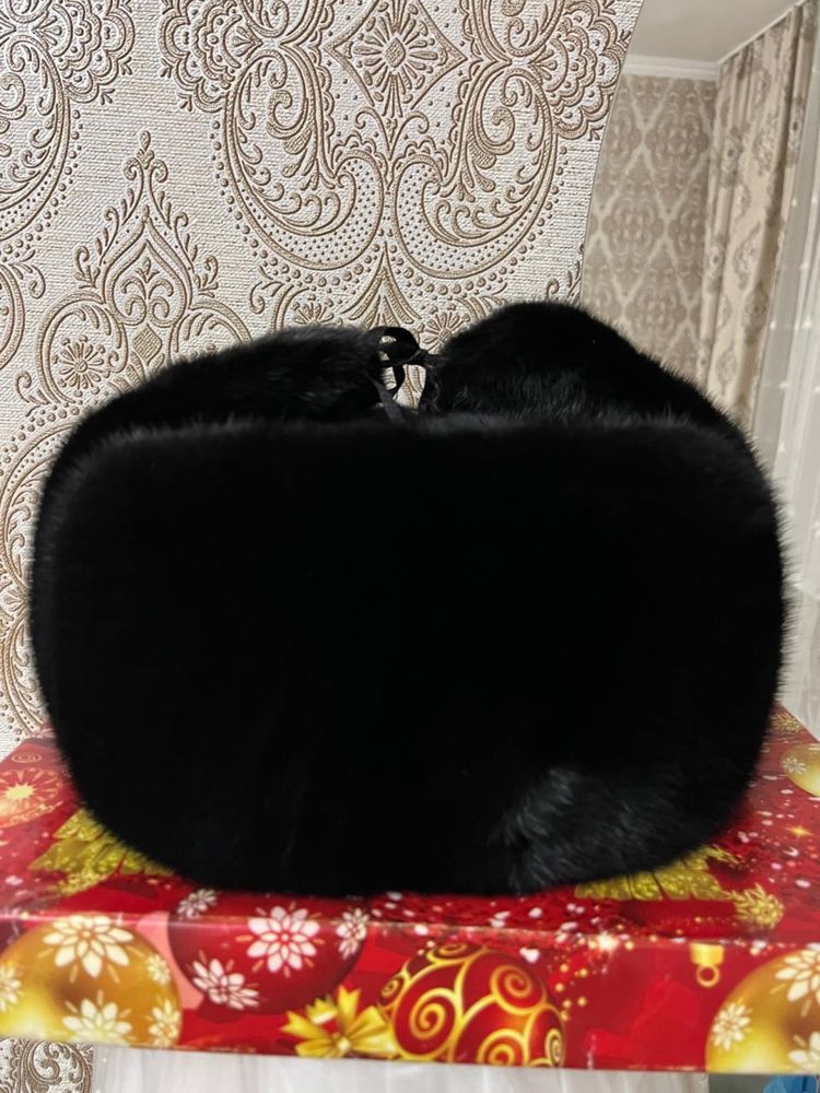 Продам норковую шапку