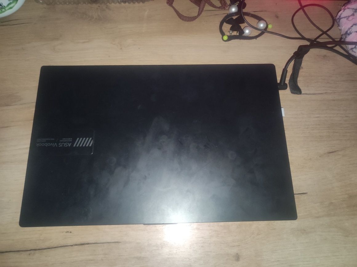 Asus Vivobook 16GB