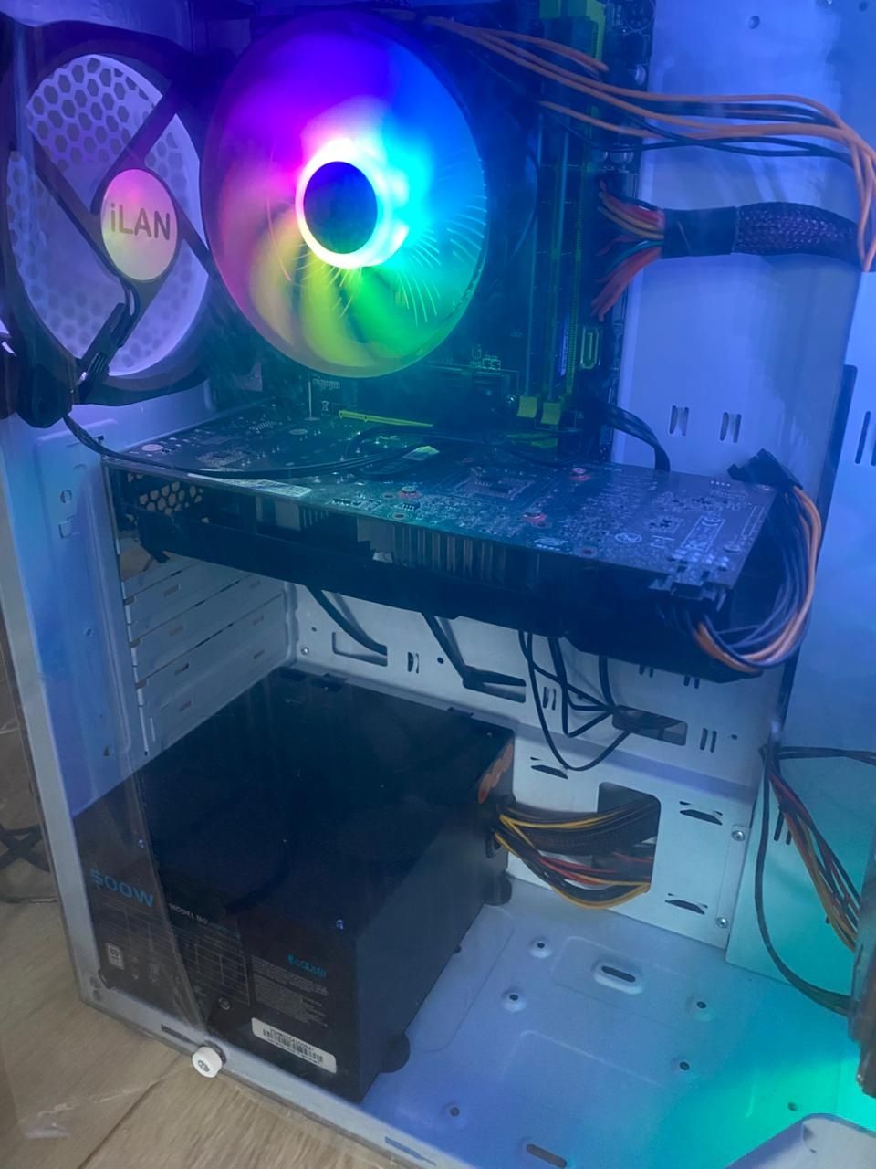 Продам мощный игровой компьютер системный блок ryzen 3