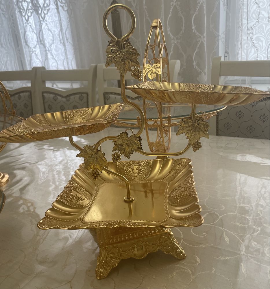 Ваза трехярусная, ваза под фрукты, чайник-термос