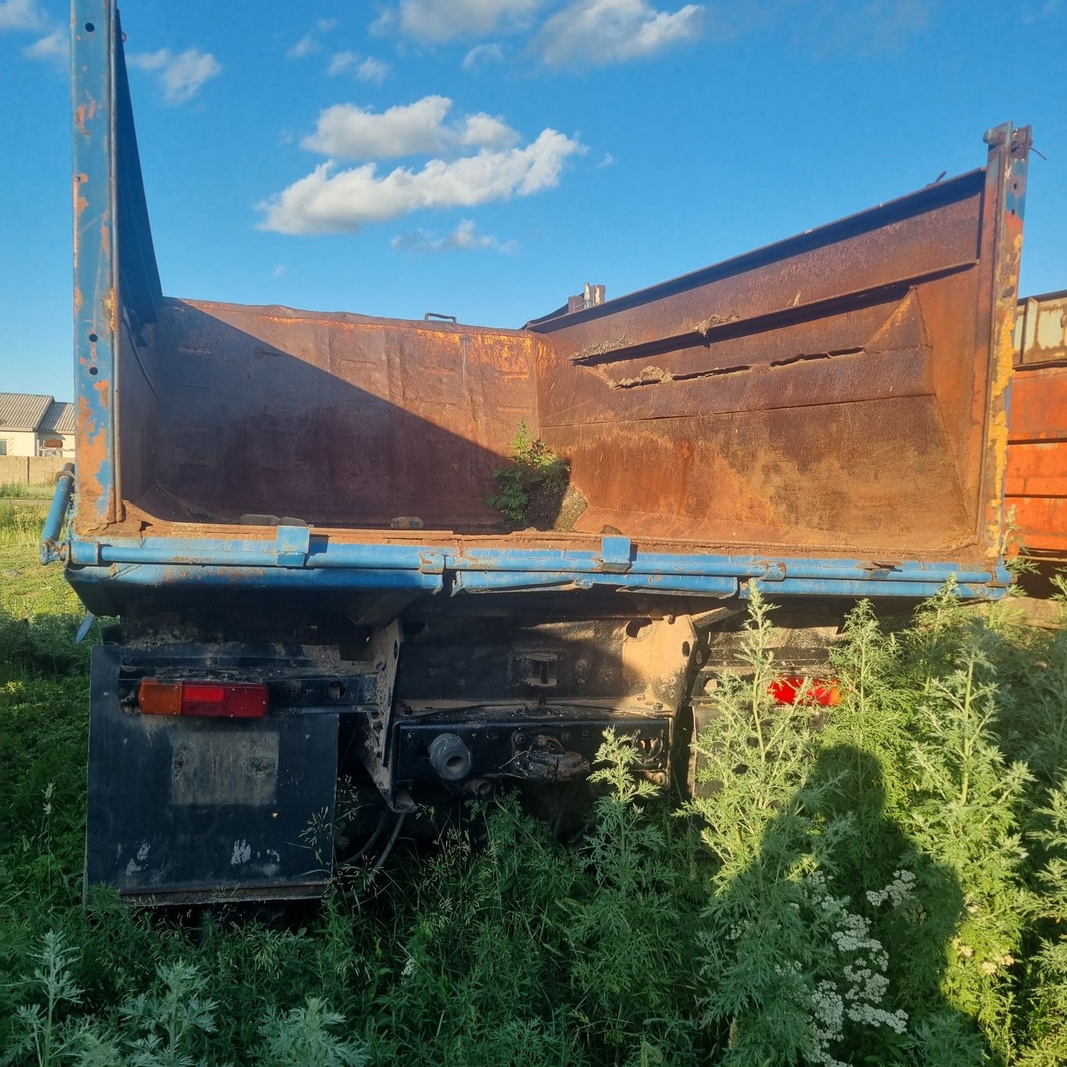 Продам Камаз самосвал с прицепом