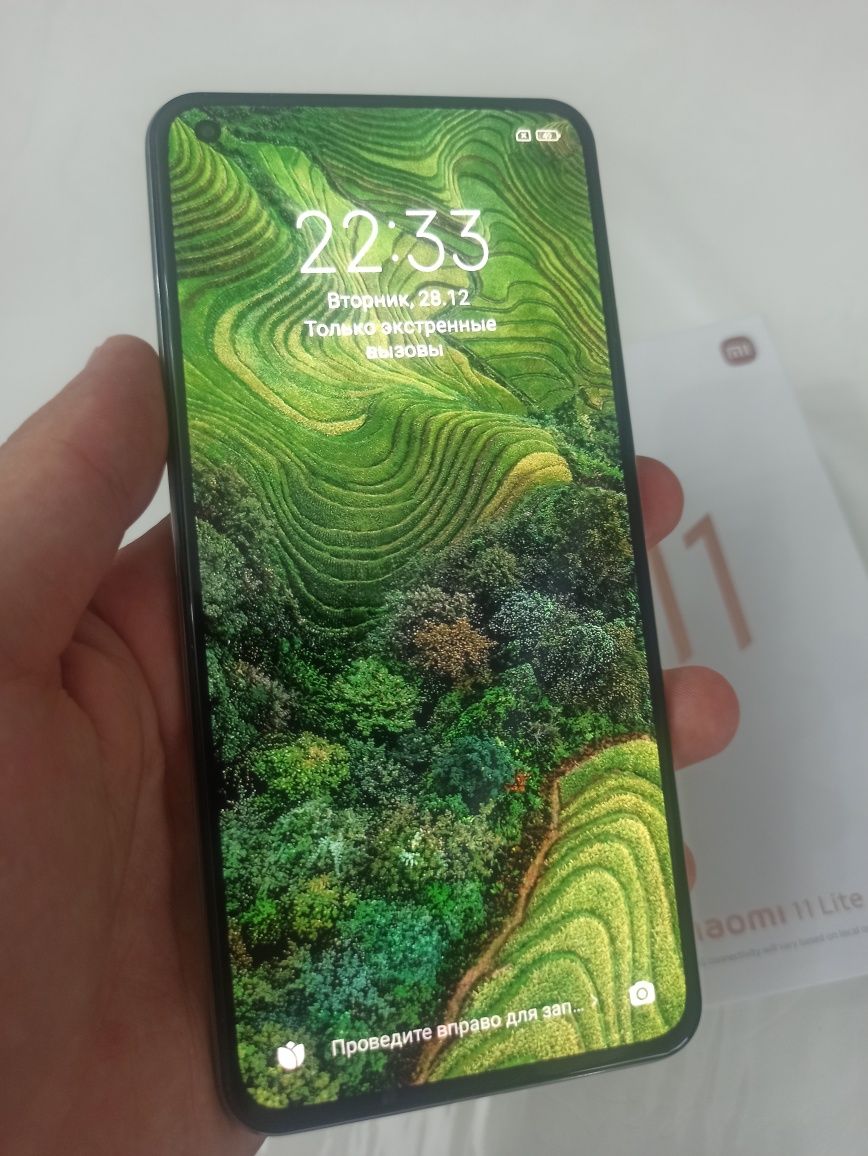 Продается телефон Xiaomi mi 11 lite 5G NE 128Гб